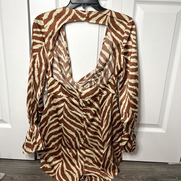 FASHIONNOVA brown striped animal print satin romper - Picture 4 of 5